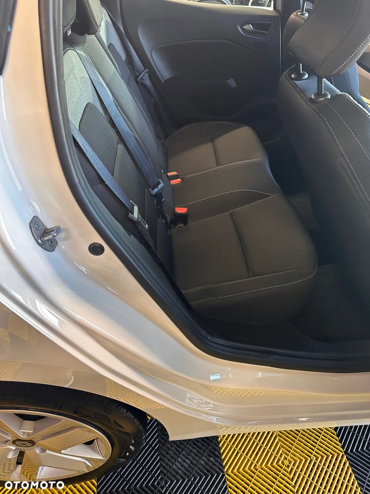 Renault Clio - 39