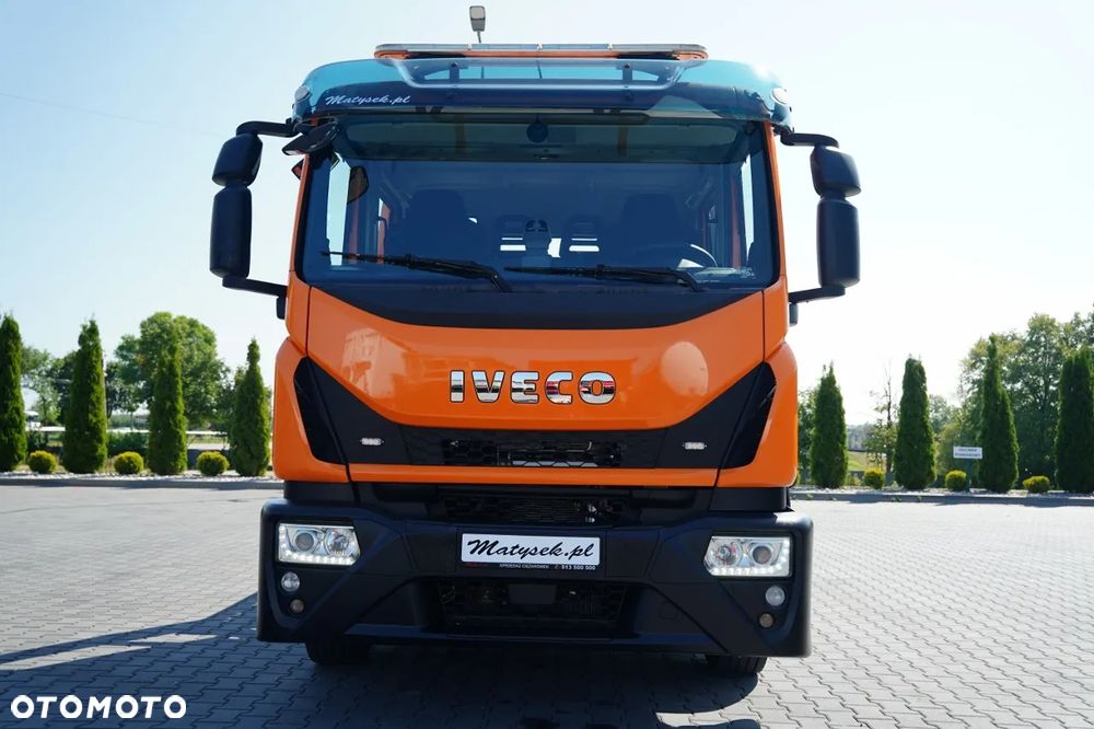Iveco EUROCARGO / LAWETA HYDRAULICZNA / PLATFORMA - 6 M / BRYGADÓWKA - 6 OSÓB / WYCIĄGARKA / EURO 6 - 18