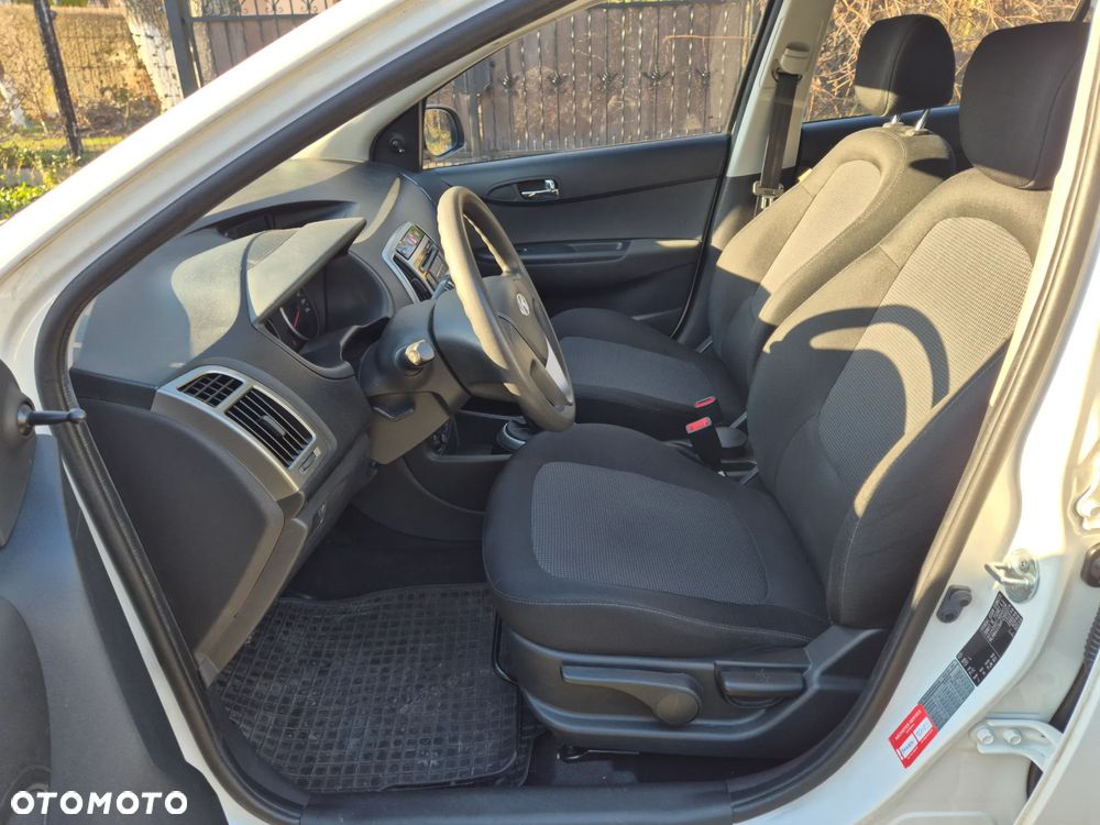 Hyundai i20 - 9