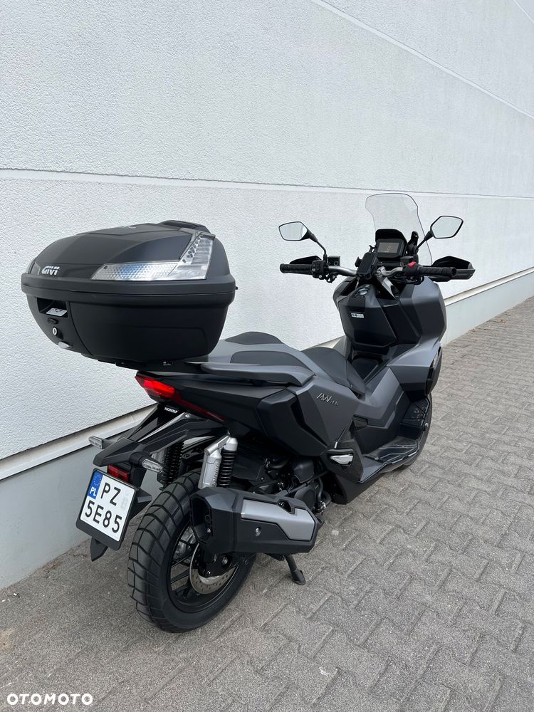 Honda ADV350 - 31
