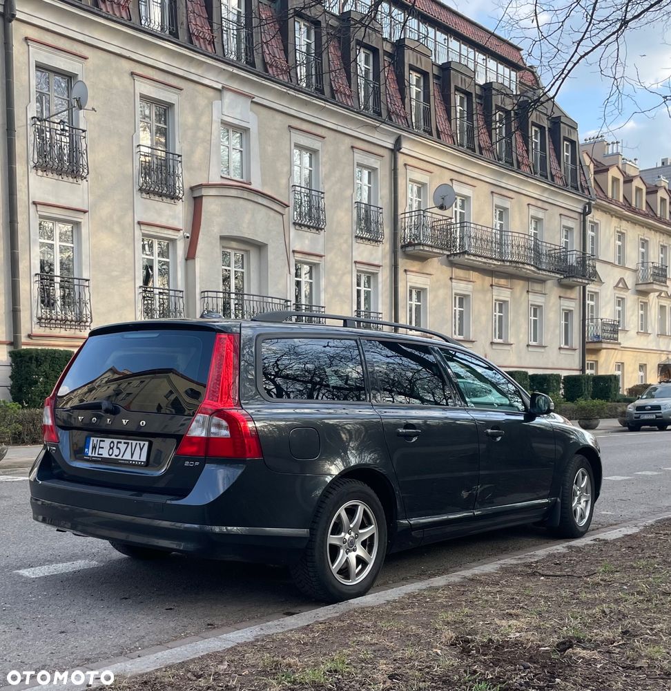 Volvo V70 2.0 - 6