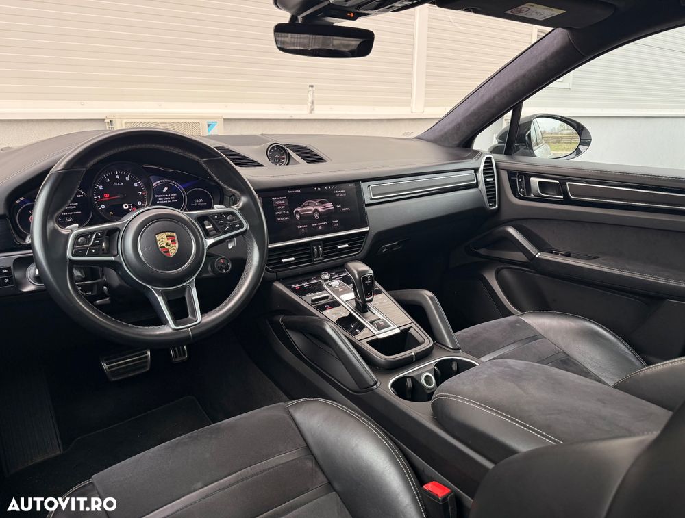 Porsche Cayenne - 7