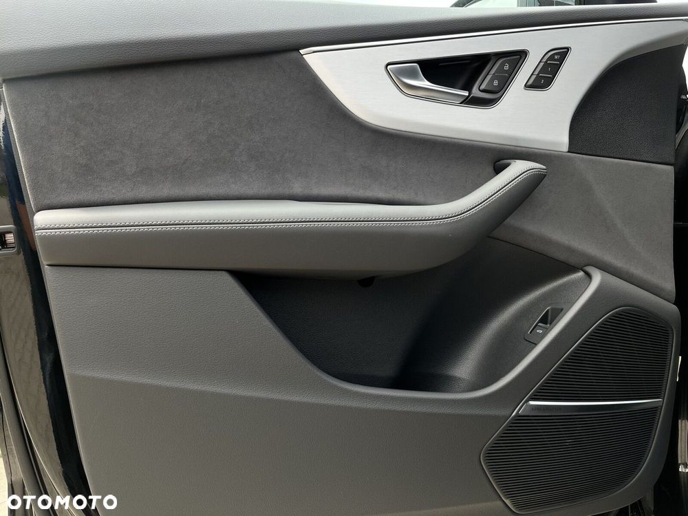 Audi Q8 - 23