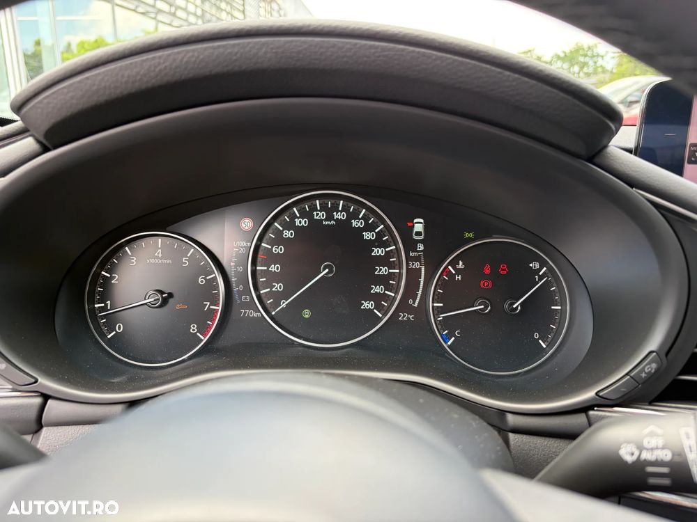 Mazda 3 e-Skyactiv X186 MHEV Center-Line - 23