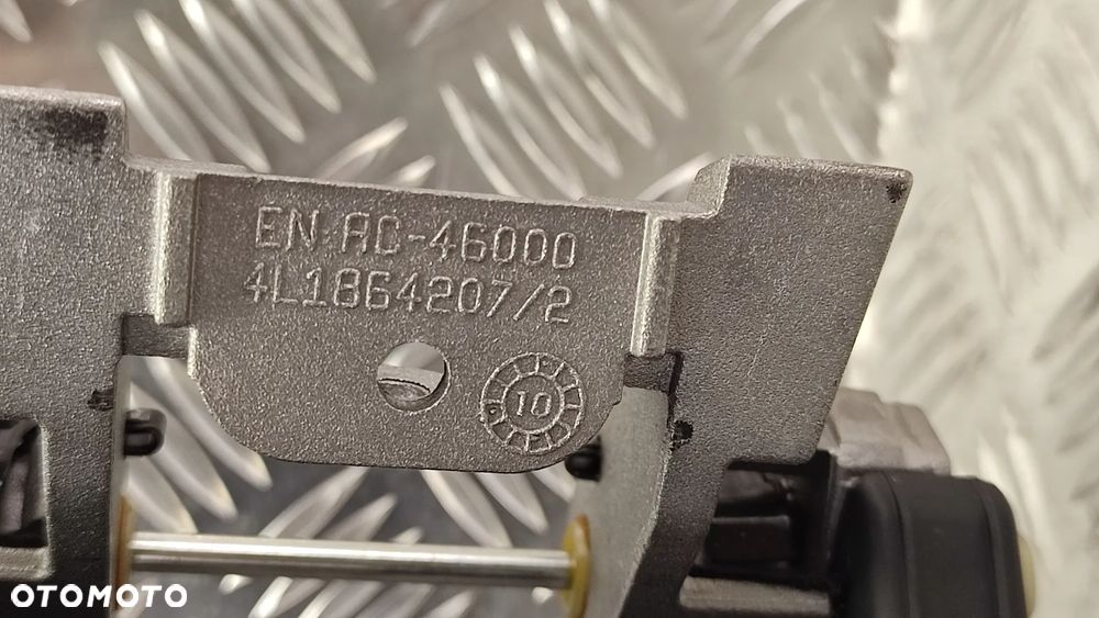 AUDI Q7 4L 05-15R PODŁOKIETNIK PODWOJNY PRZÓD CZARNY SKÓRA UK ANGLIK 4L1864207/2 - 6