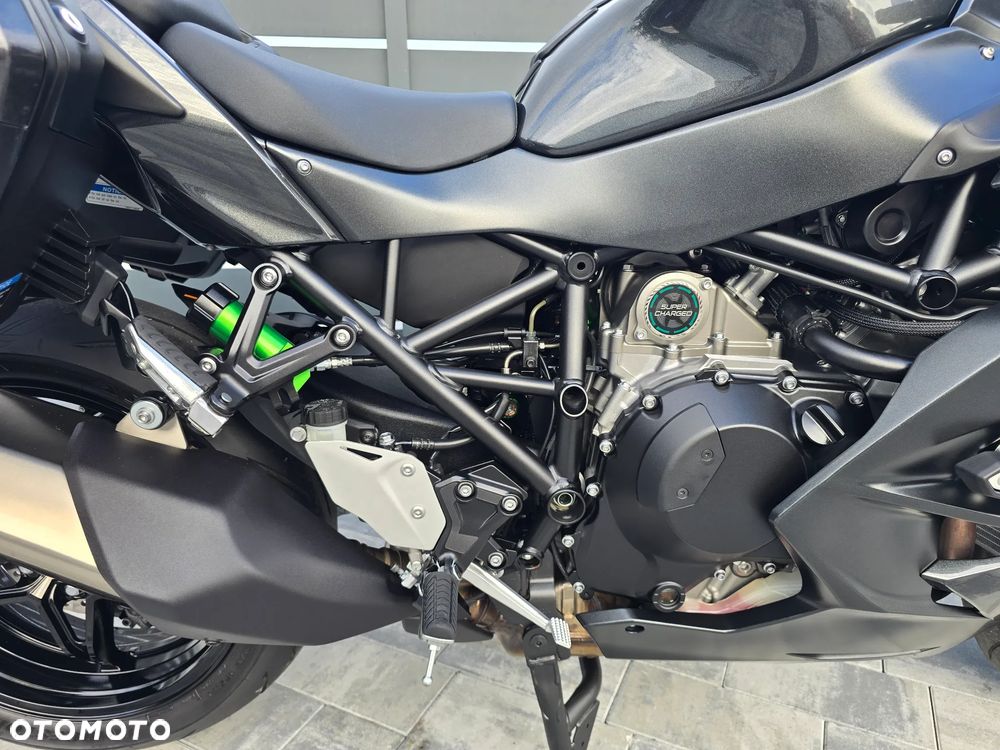 Kawasaki Ninja - 19