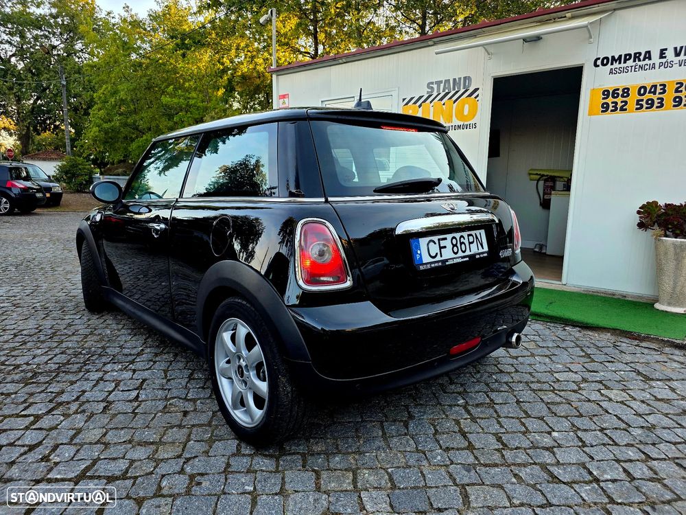 MINI 3 Portas One D - 5
