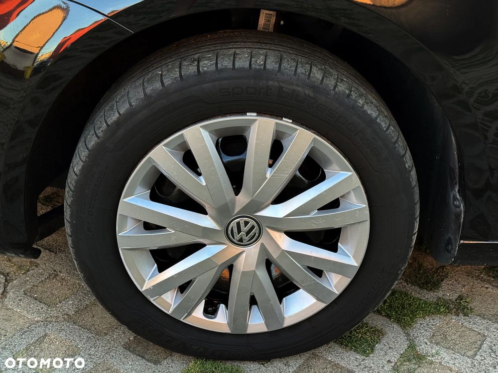 Volkswagen Touran 1.6 TDI DPF Highline - 36