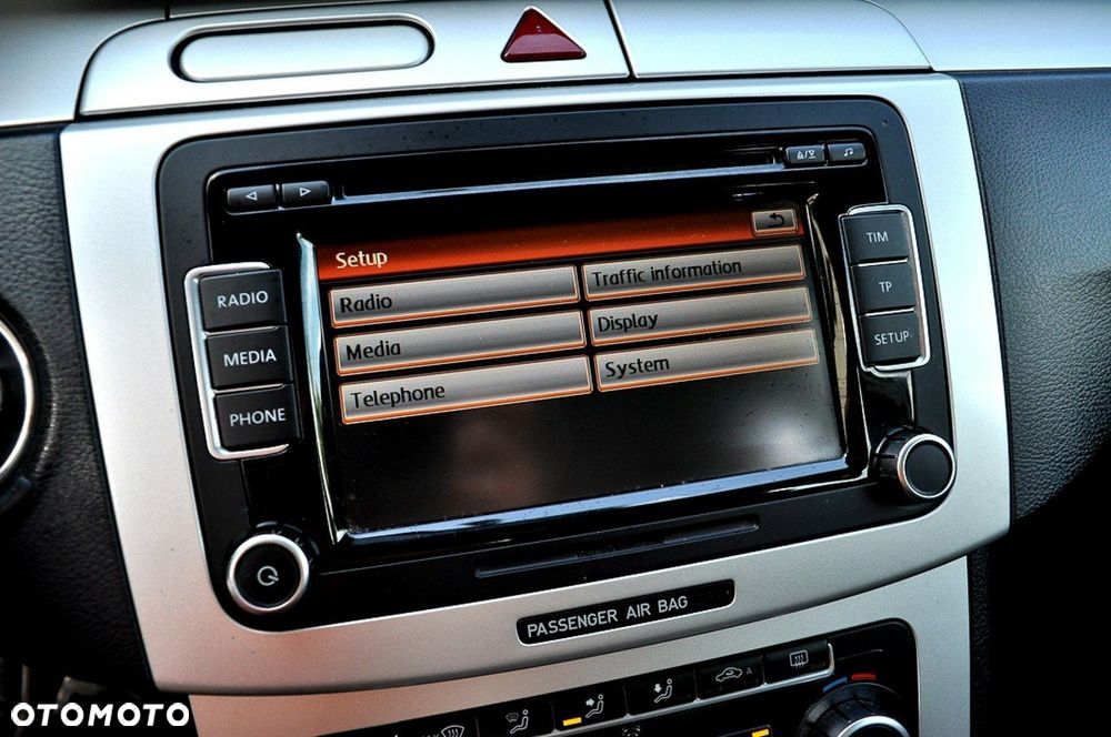 Volkswagen Passat 2.0 TDI Comfortline - 18