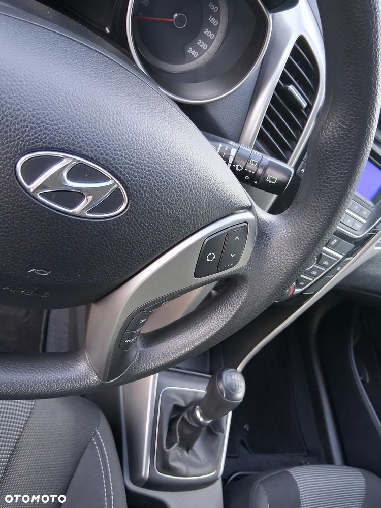 Hyundai i30 1.4 Classic - 19