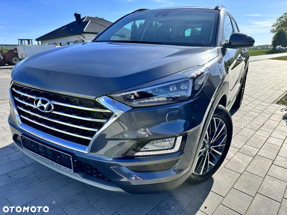 Hyundai Tucson 2.0 CRDI 4WD Automatik Premium - 2