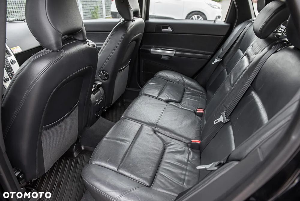 Volvo V50 - 22