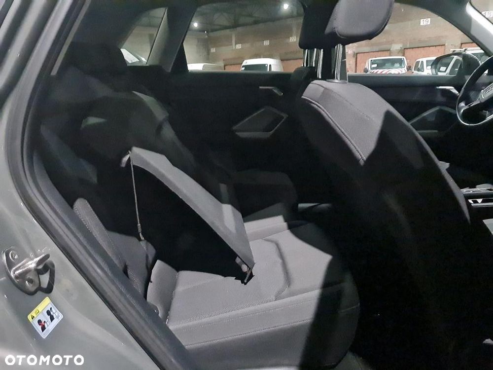Audi Q3 2.0 TDI Quattro Design S tronic - 16