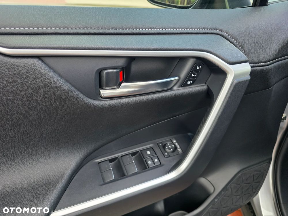 Toyota RAV4 2.5 Hybrid Executive 4x4 - 36