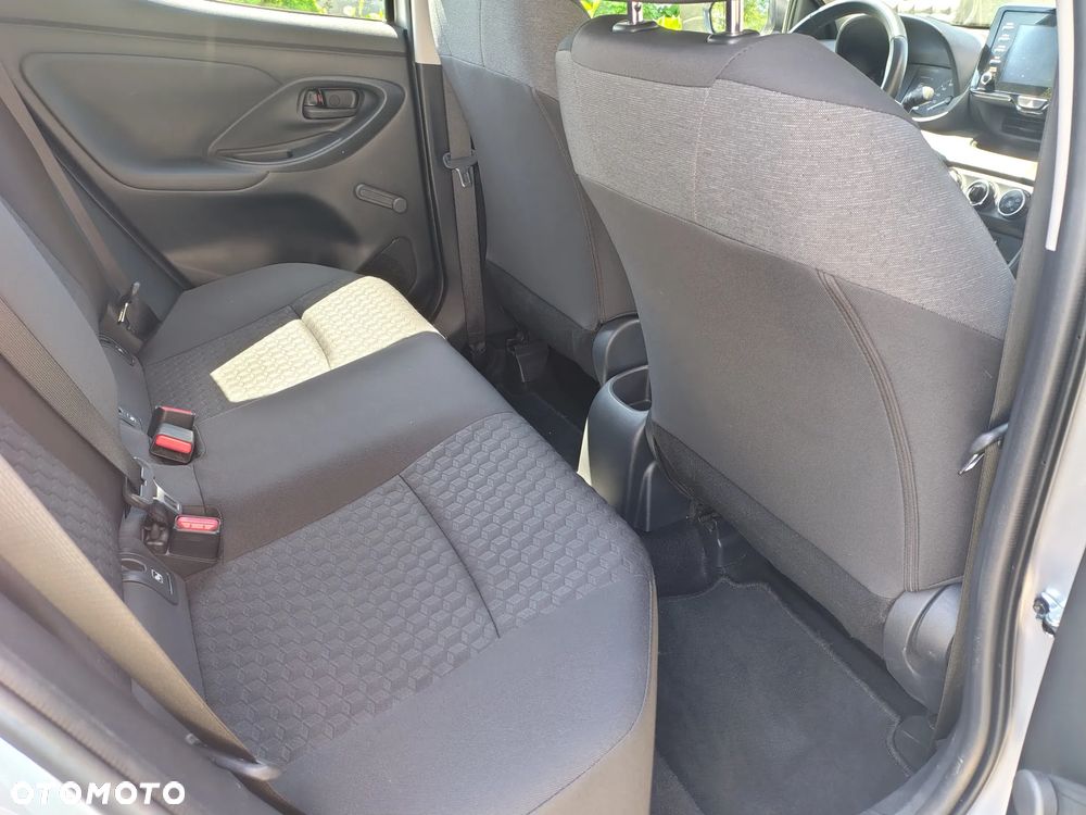 Toyota Yaris 1.5 Comfort - 10
