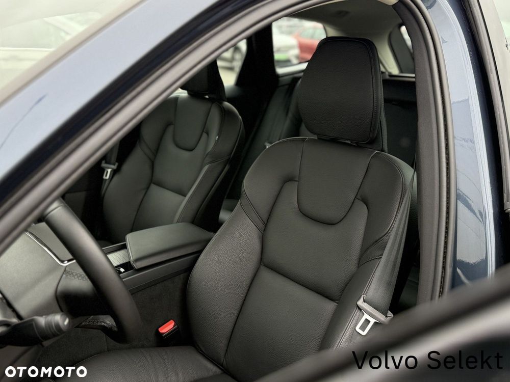 Volvo XC 60 - 32