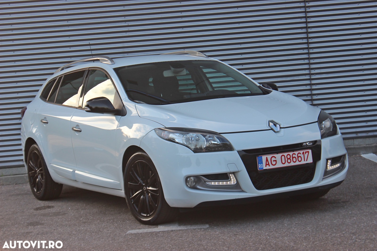 Renault Megane ENERGY dCi 110 GT LINE - 10