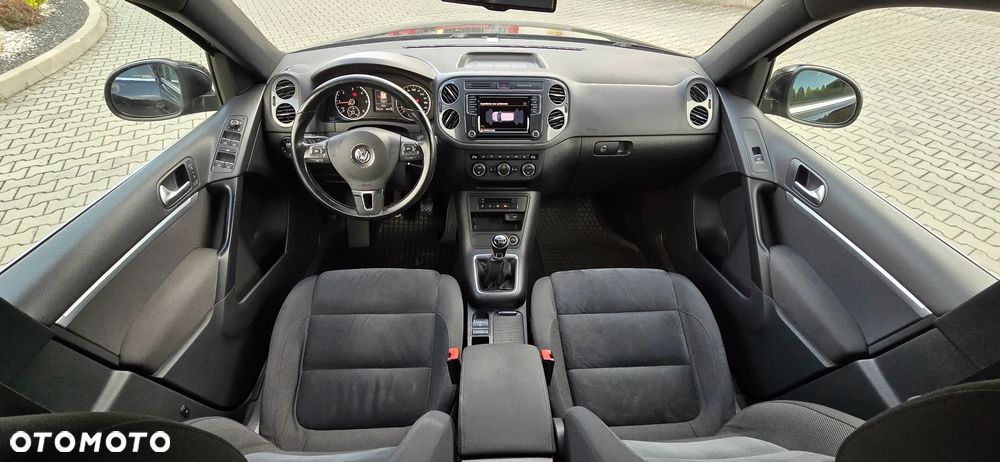 Volkswagen Tiguan 2.0 TDI SCR 4MOTION BlueMotion Technology Sport & Style - 24