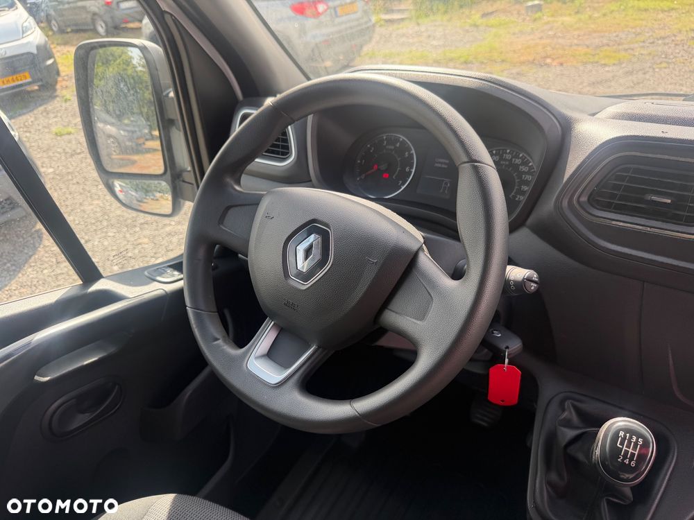 Renault Master - 17