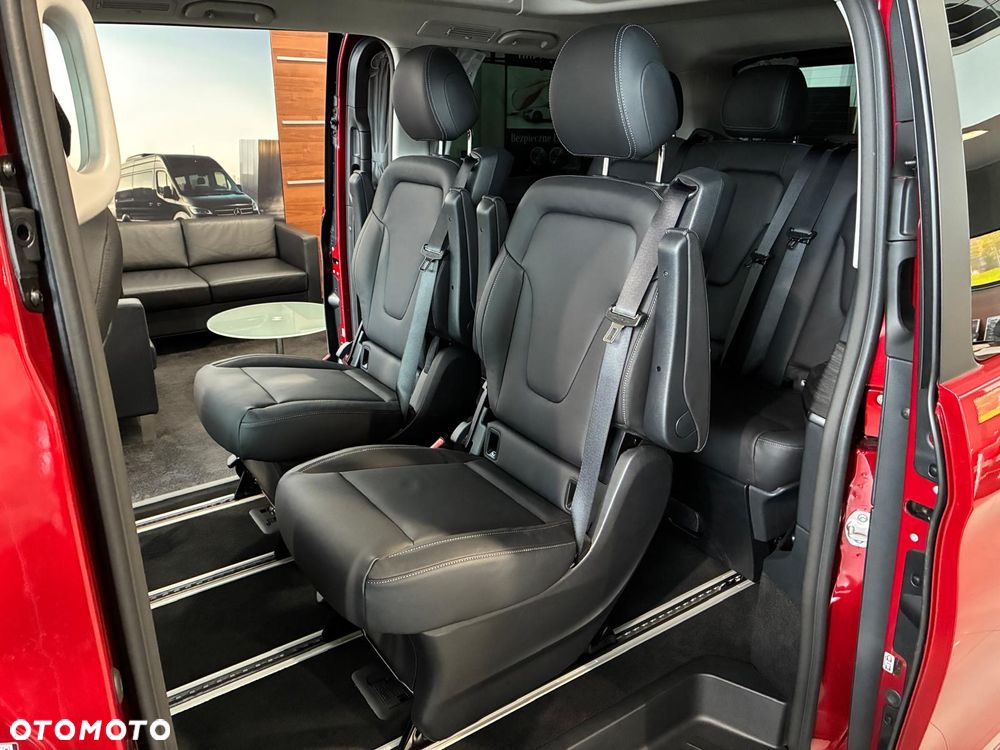 Mercedes-Benz Klasa V - 18