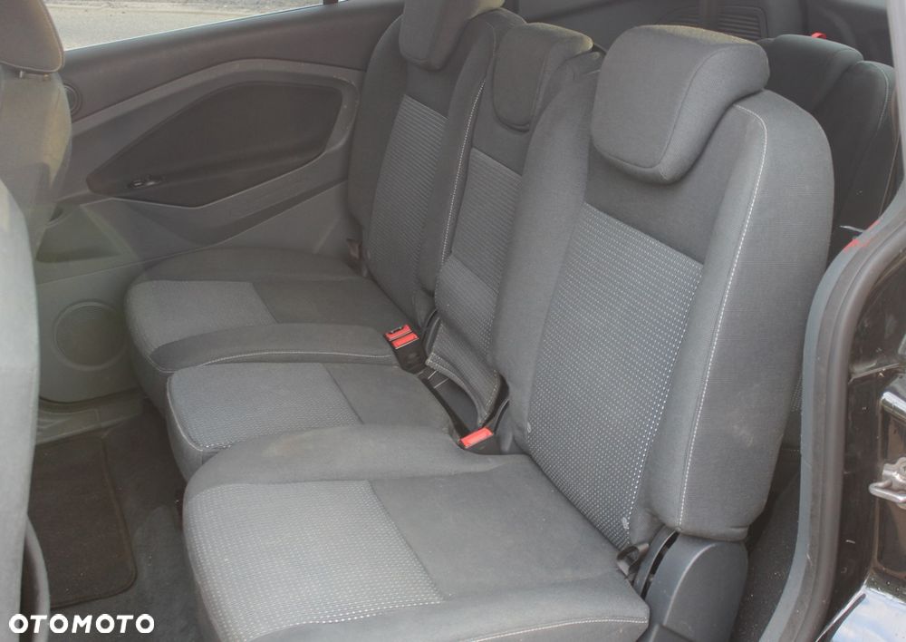 Ford Grand C-MAX - 10