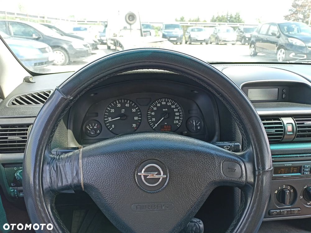 Opel Astra - 9