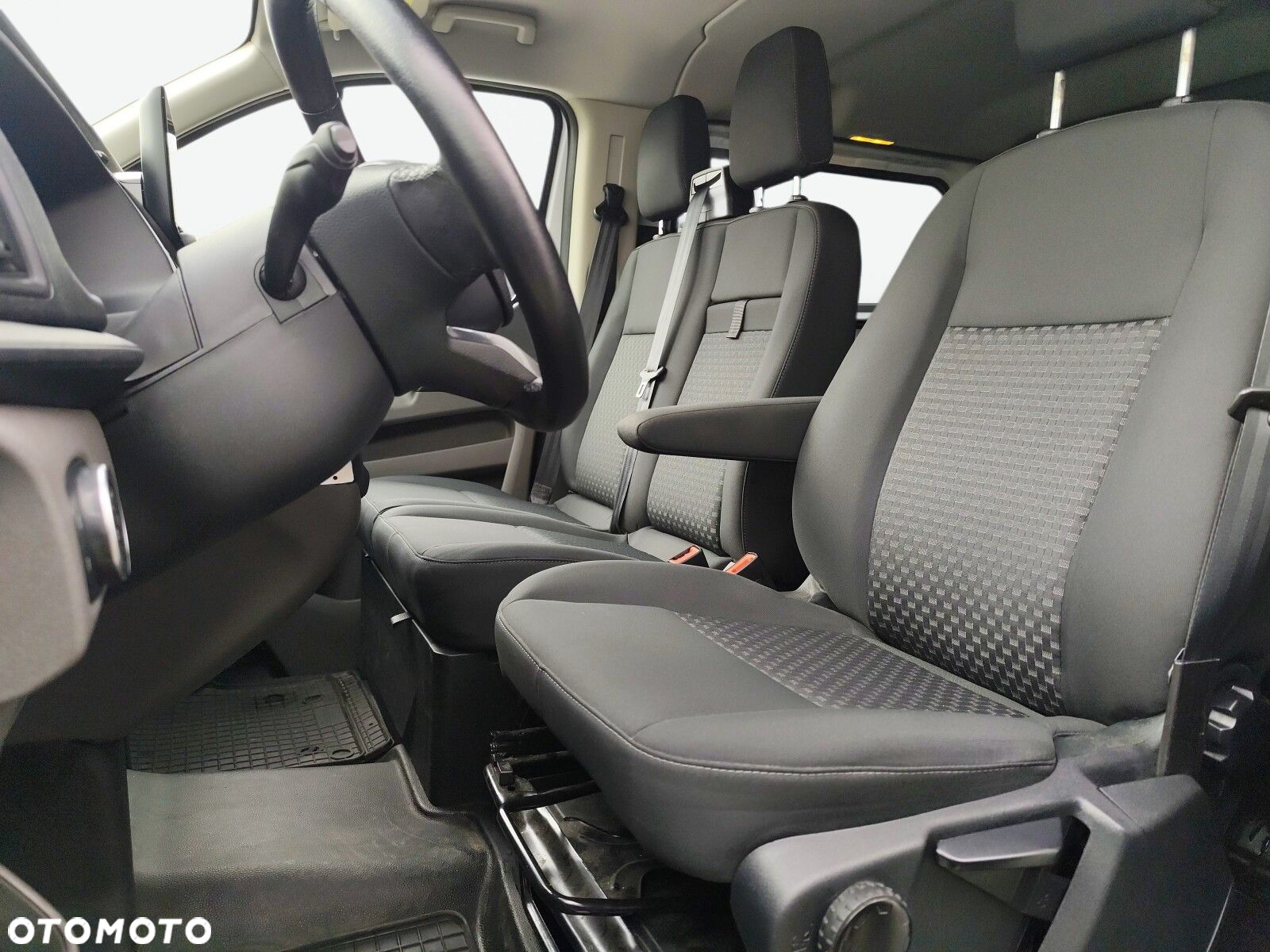 Ford transit-custom - 10