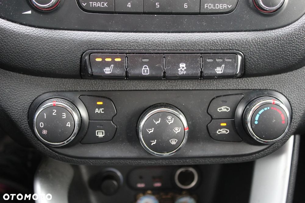 Kia Ceed 1.4 Business Line - 25