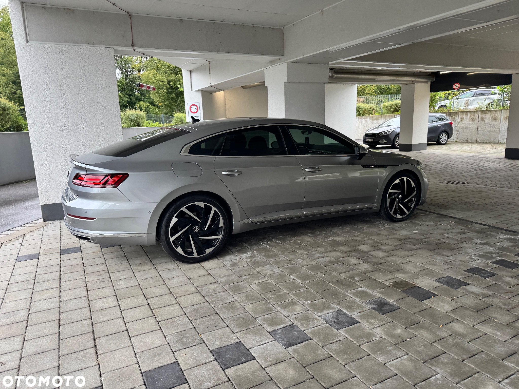 Volkswagen Arteon 2.0 TSI OPF 4Motion DSG R-Line - 9