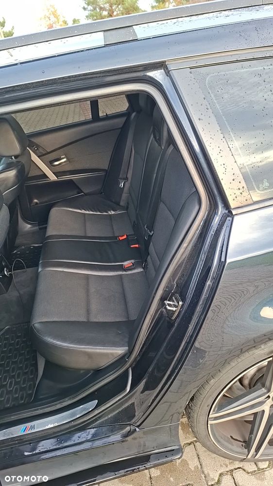 BMW Seria 5 535d - 23