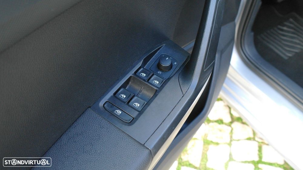 SEAT Ibiza 1.0 TSI Style DSG - 22