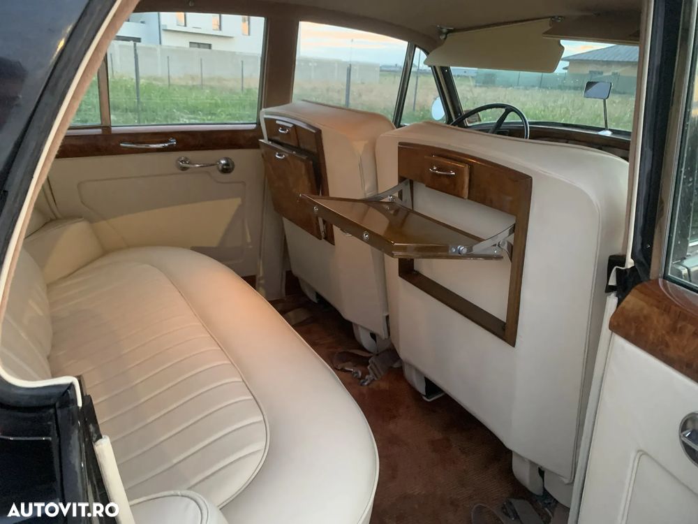 Rolls-Royce Silver Cloud - 9