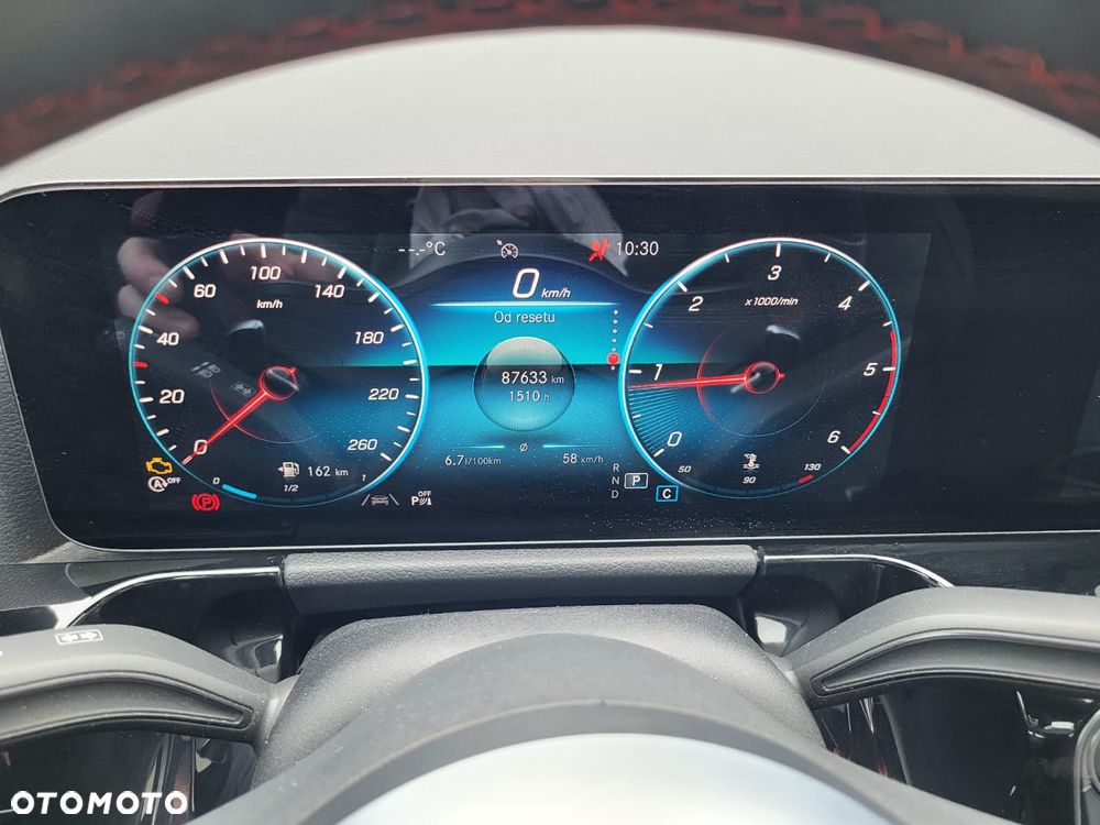 Mercedes-Benz GLA 220 d 4Matic 8G-DCT AMG Line - 33