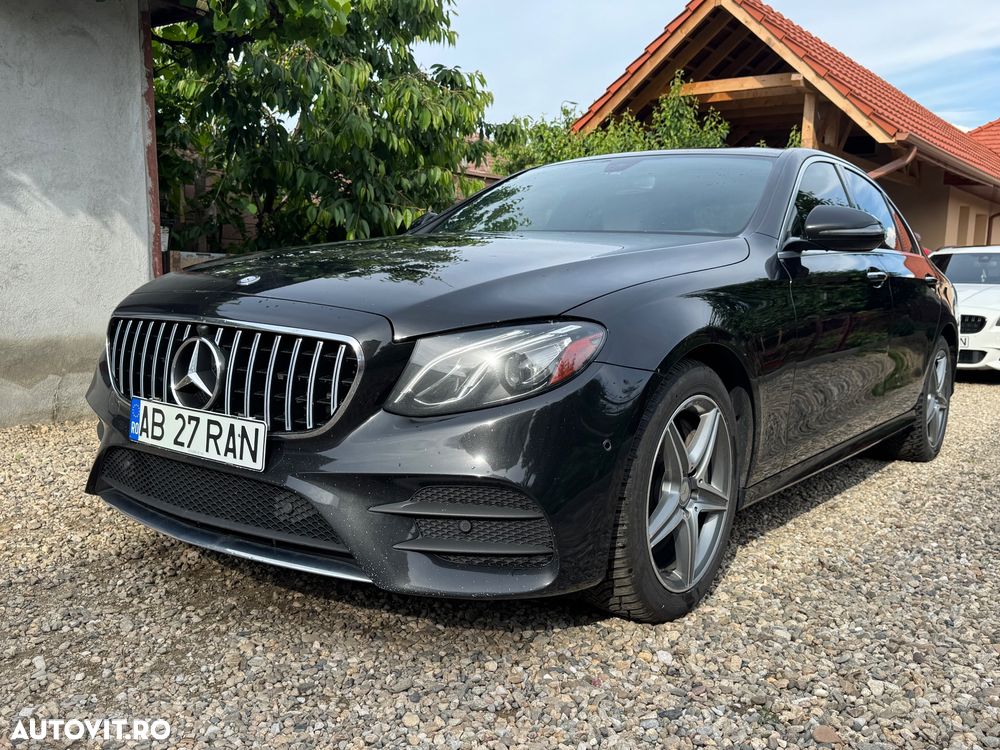 Mercedes-Benz E 300 Aut. - 2