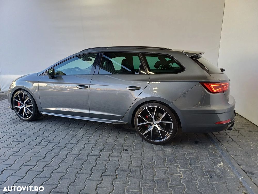 Seat Leon ST 2.0 TSI Start&Stop 4Drive DSG Cupra 300 Edition Carbon - 3
