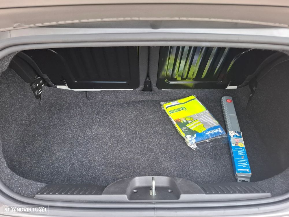 Fiat 500C 1.0 Hybrid Dolcevita - 32