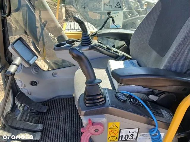 Volvo EC250 DNL - 11