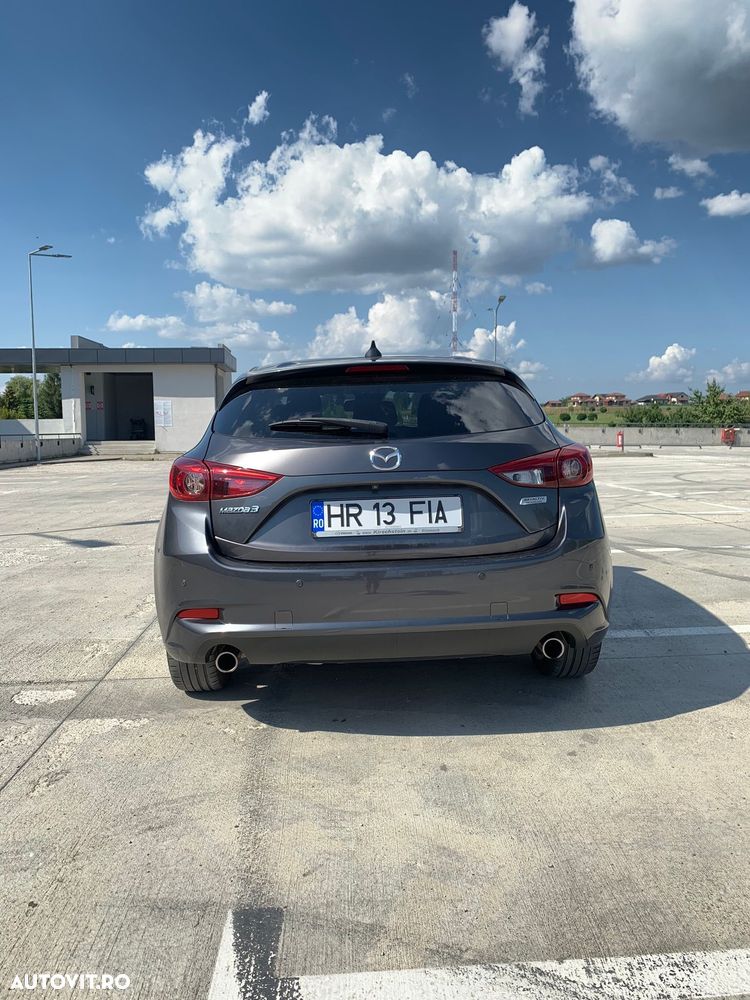 Mazda 3 - 4