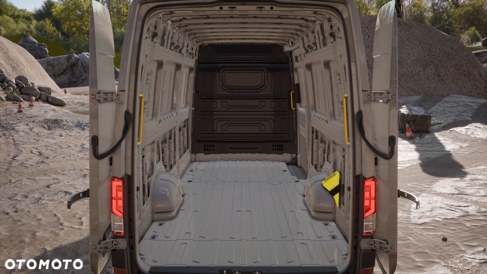 Volkswagen Crafter - 14