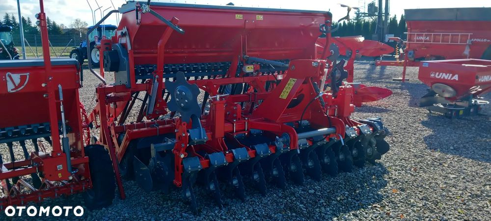 Unia FM T 700/3D - 2