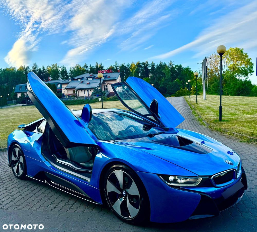 BMW i8 - 1