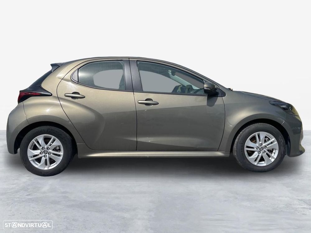 Toyota Yaris - 18