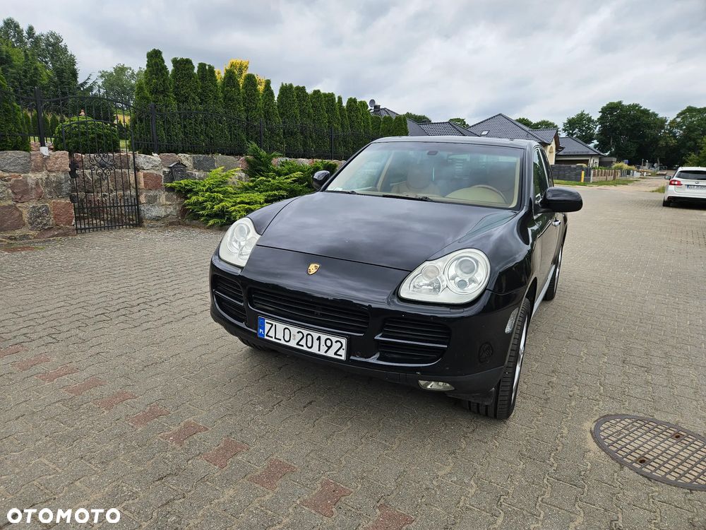 Porsche Cayenne - 3