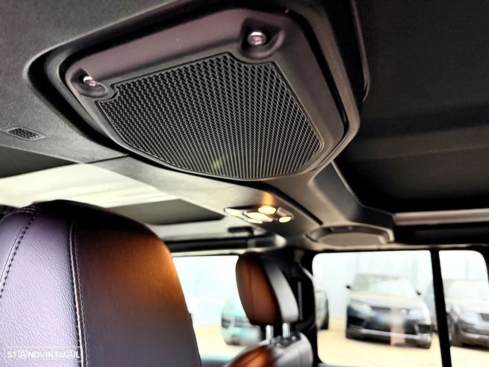 Jeep Wrangler Unlimited - 37