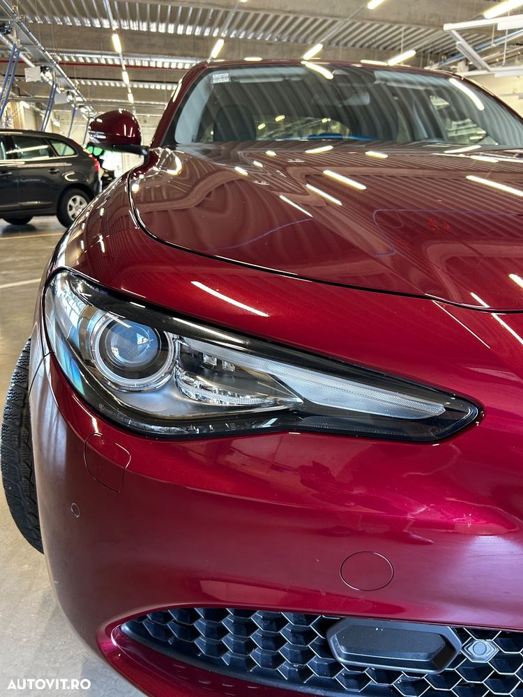 ALFA ROMEO Giulia 2019 — imagine 8