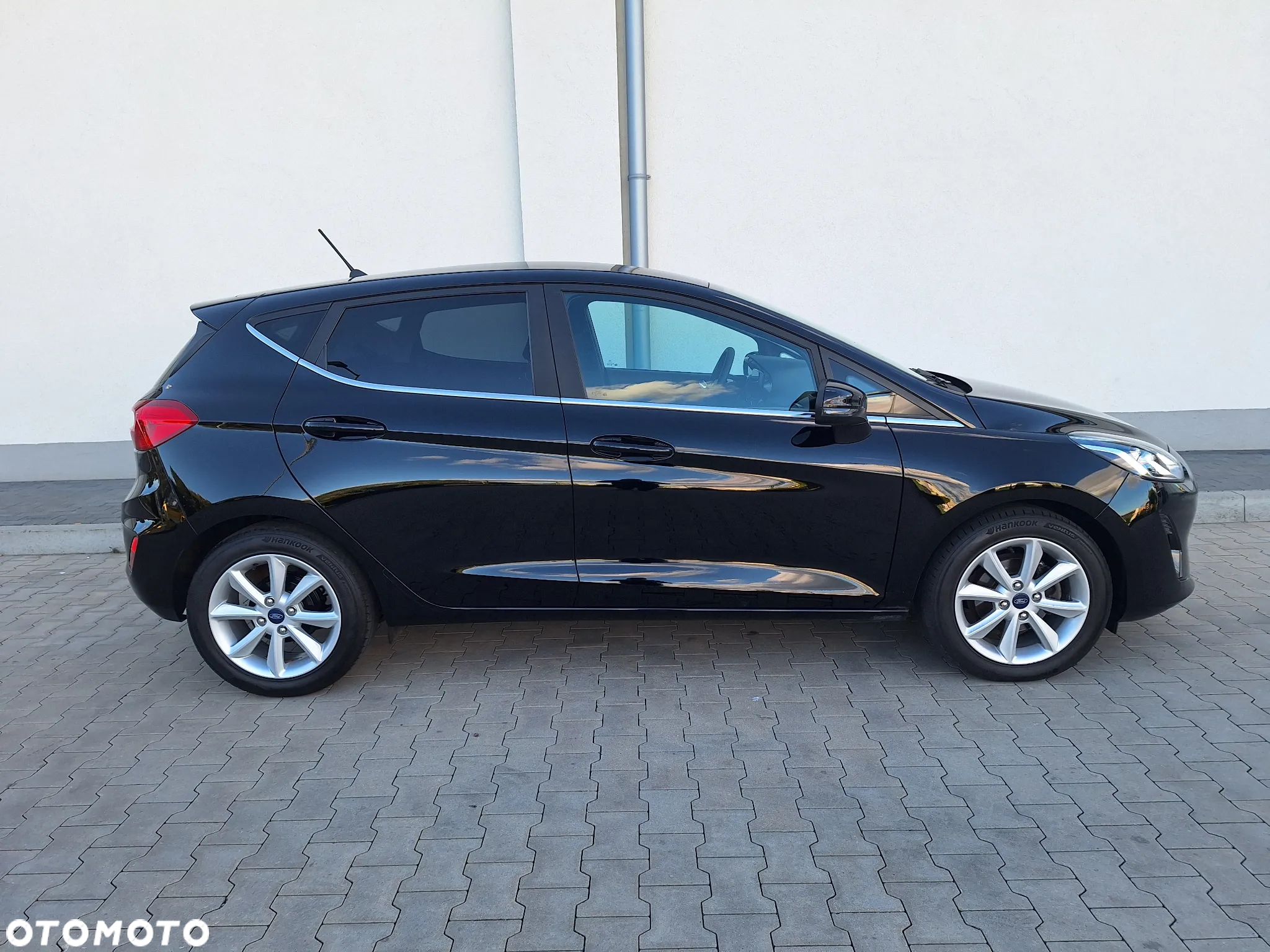 Ford Fiesta 1.0 EcoBoost Titanium X - 20