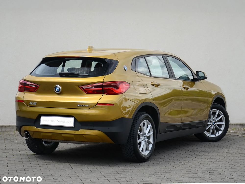 BMW X2 sDrive18i GPF Advantage - 3