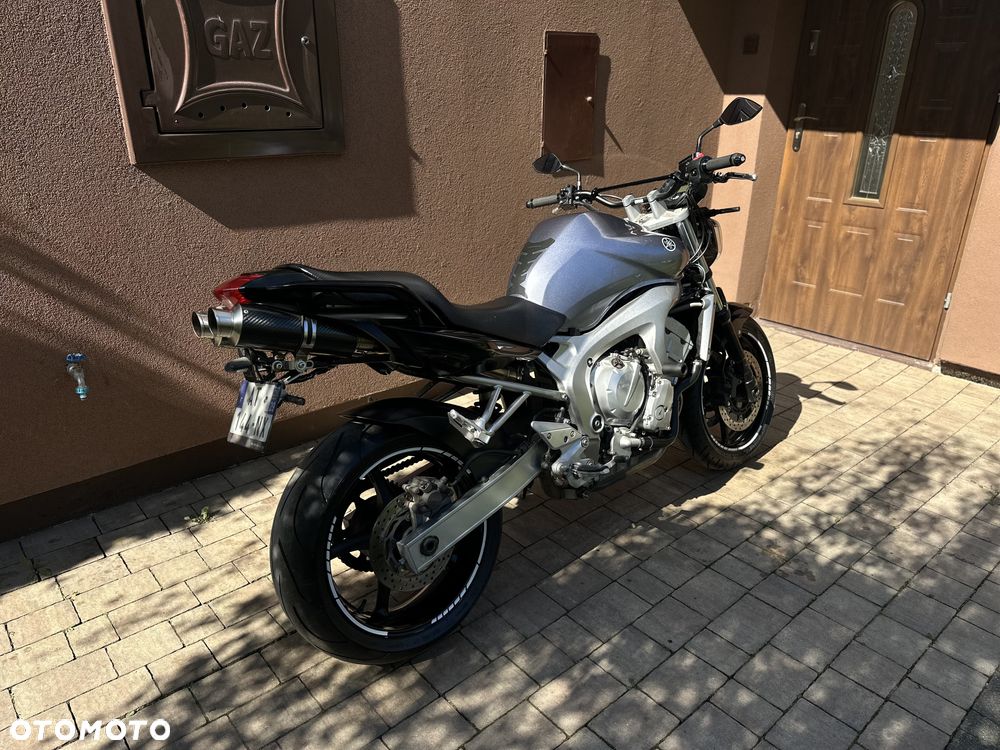 Yamaha FZ6 - 22