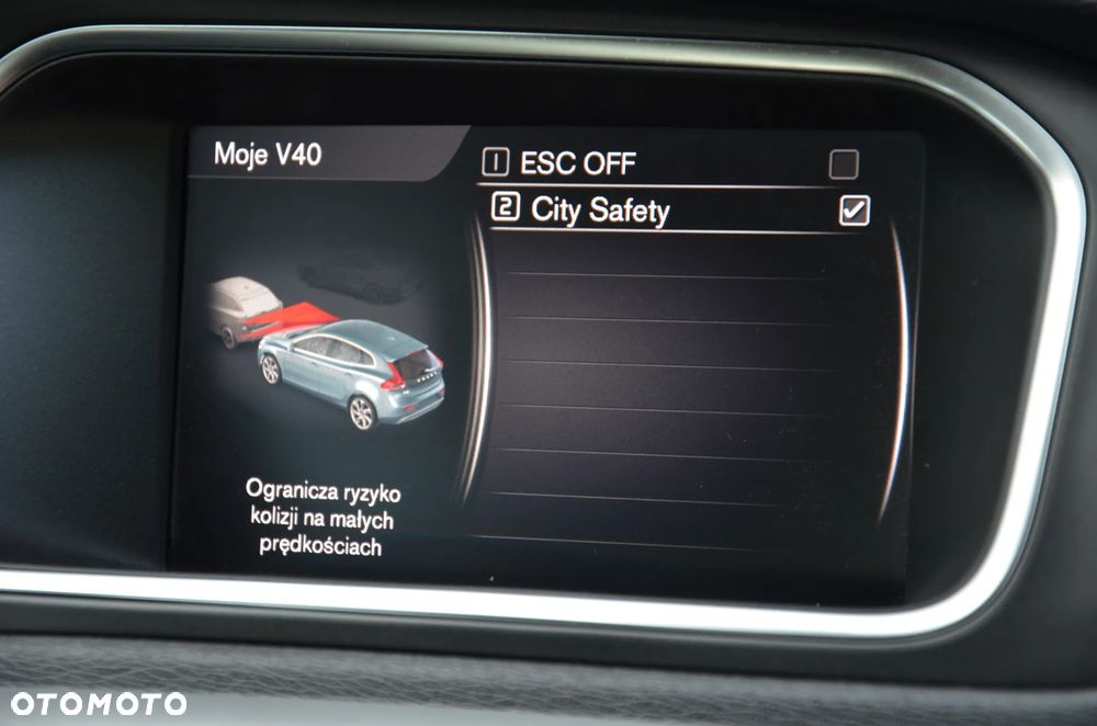 Volvo V40 D2 Kinetic - 22