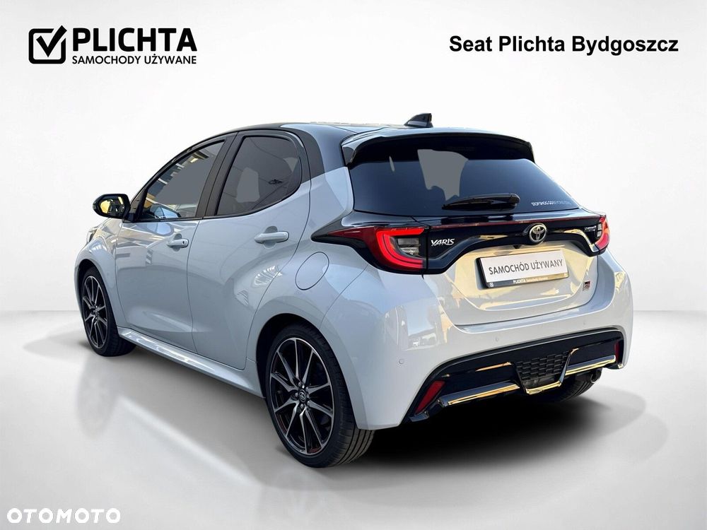 Toyota Yaris - 3